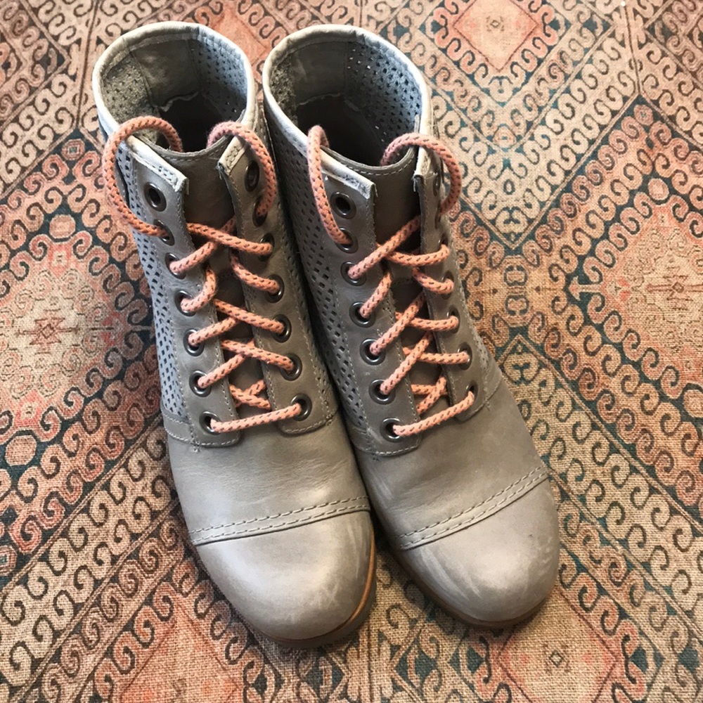 Sorel ankle boots
